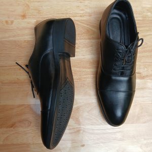 Alternative view of Giày tây da bò bình dân